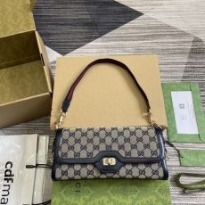 Gucci Hobo Bags